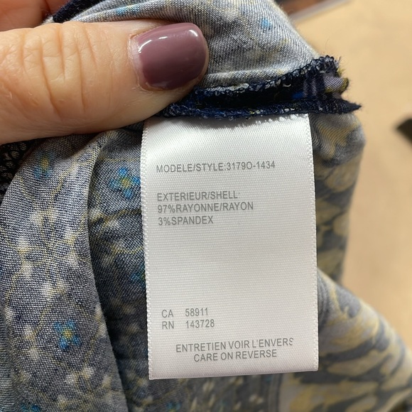 Tribal top - Picture 9 of 10